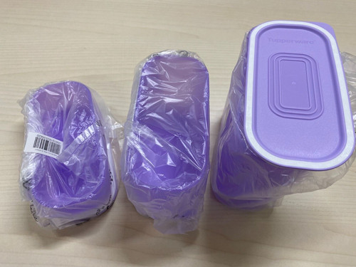 Boites ovales tupperware - ,