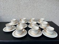 Service de 11 tasses et