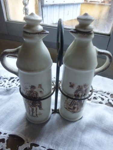 Anciens huilier vinaigrier
