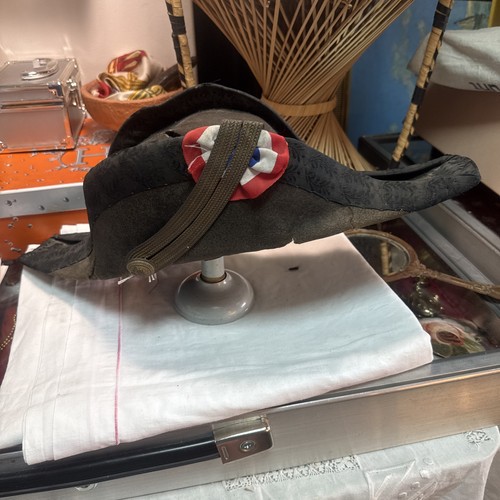 Bicorne eme - bicorne,