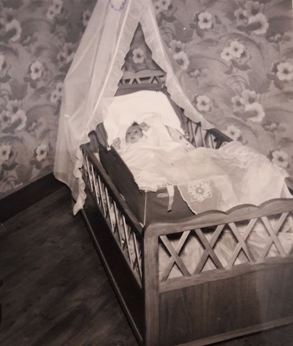Lit bébé vintage à - lit, vintage,