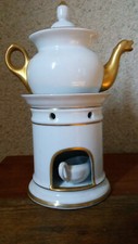 Porcelaine de Paris DT - TISANIERE VEILLEUSE - bec chimère dragon - blanc et or