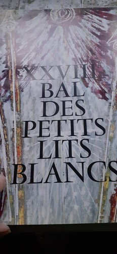 Xxviiie bal des - petits, lits
