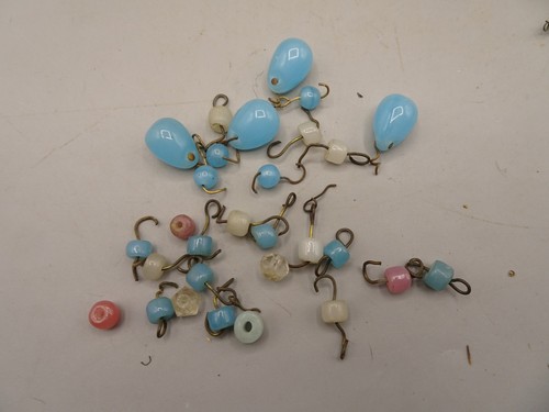 Lot perles pampilles - de,