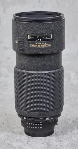 Nikon 200 1 2 - ed, mm