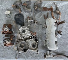 BMW 2002 TII E10 M10 INTAKE MANIFOLD THROTTLE BODY PLASTIC RUNNERS PARTS LOT