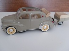 Voiture Renault 4 CV