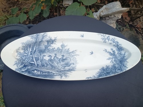 Sarreguemines earthenware dish