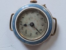 ancienne montre bracelet de