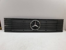 Mercedes-Benz 609 1991 Grille