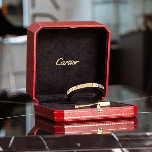 Cartier four diamond love - cartier,