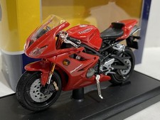 1:18 Triumph Daytona 675 rouge