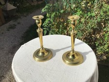 Très jolie paire de bougeoirs