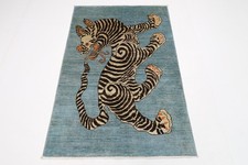 Tapis oriental traditionnel