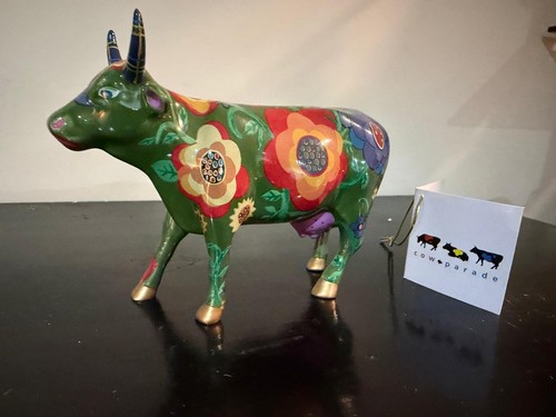 Vache cow parade yellow - cow, rose