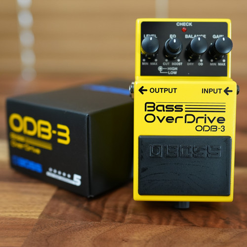 Effets basse guitare boss - effets,