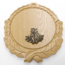 Écu Découpé En Chêne Clair