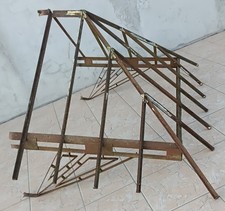 Ancienne marquise en fer