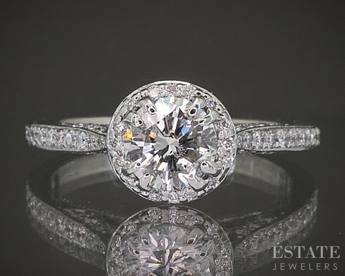 18k white gold round - 18k, natural