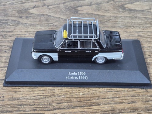 Voiture miniature lada - miniature,
