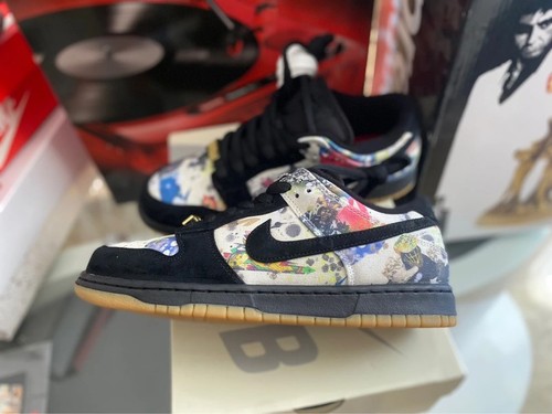 Nike dunk low qs supreme - nike,