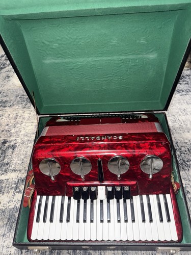 Vintage scandalli accordion - scandalli,