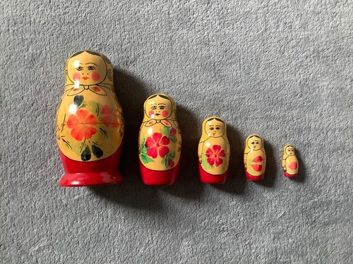 Poupée russe - poupée,