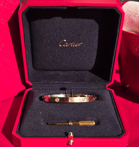 Cartier love bracelet 18k - cartier,