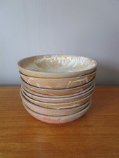 8 ASSIETTES CREUSES / CALOTTES