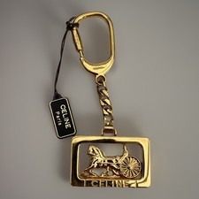 Porte-clés breloque dorée