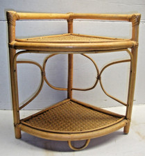 ETAGERE D'ANGLE EN ROTIN  H 32