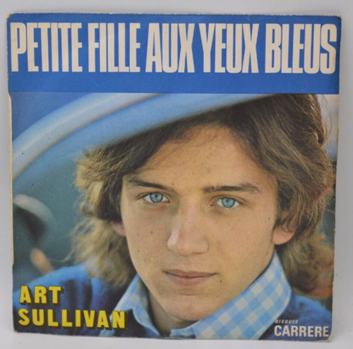 Petite fille aux yeux bleus - petite,