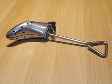 Embauchoir à chaussure en métal PATENT