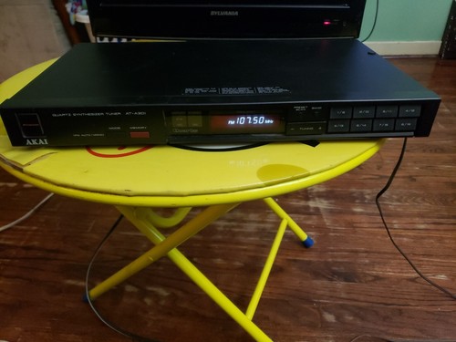 Akai a301 quartz - akai, at-a301