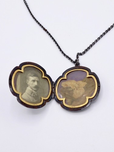 Médaillon pendentif - médaillon,