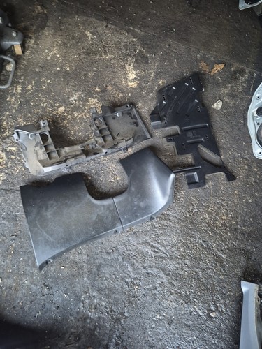 Cache sous volant golf - cache,