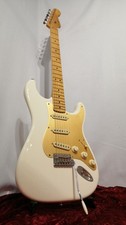 Guitare électrique SQUIER
