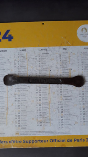 Demonte pneus michelin ferri - michelin,