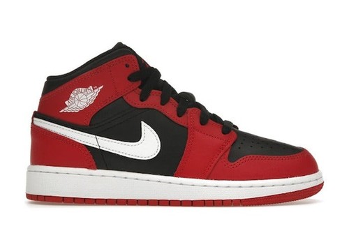 Nike air jordan mid - 1,