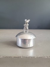 Boîte à dents ancienne en