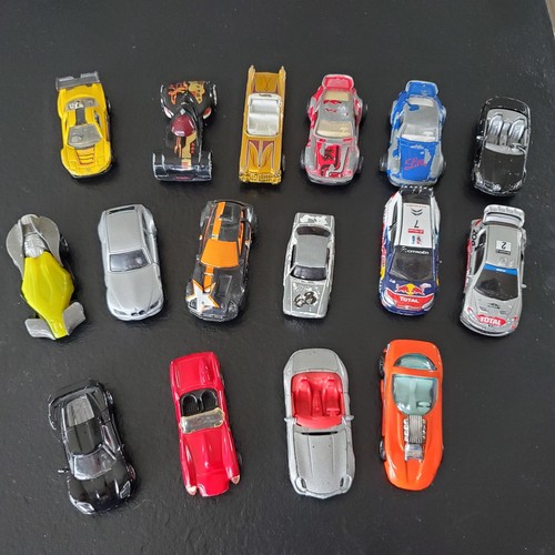 Lot voitures miniatures - lot,