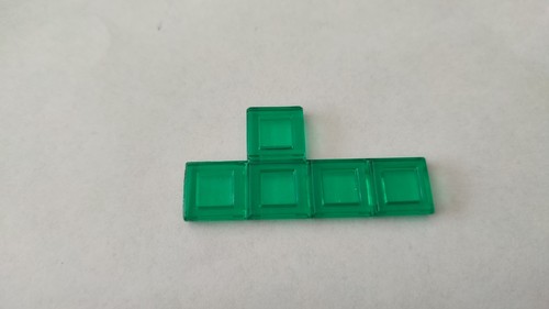 Polyominos vert pentomino - , en
