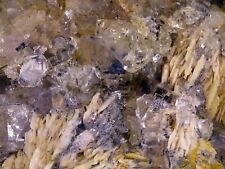 Fluorite, Quartz Herkimer, Barytine - Berbes, Espagne / 14 x 7 x 5cm - 582gr