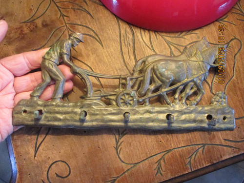 Penderie bronze cheval - penderie, au