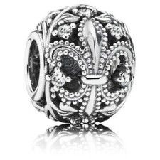 NEW AUTHENTIC PANDORA #791378CZ FLEUR DE LIS ZIRCONIA CHARM BRAND NEW F/SH