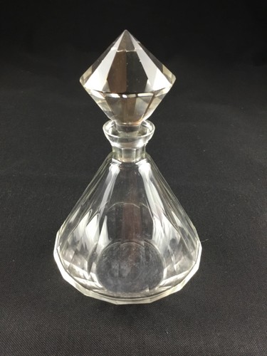 Jolie carafe ancienne - , avec