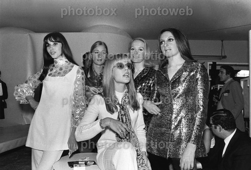 Sylvie vartan exclusive - -,