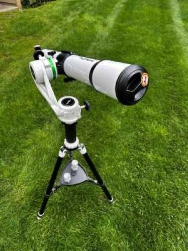 Orion 90mm telescope with - telescope,