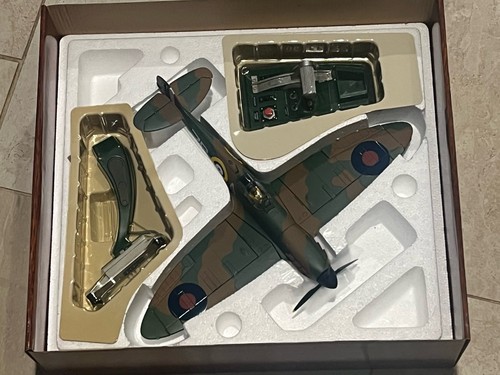 Corgi aviation aa33907 - corgi, archive