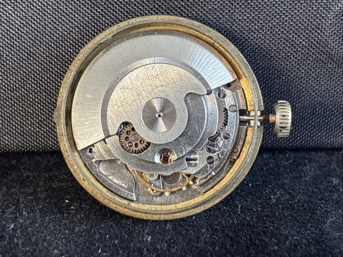Mouvement montre mécanique - mouvement,